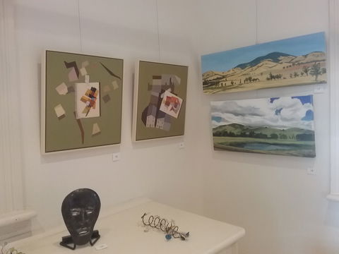 Gallery 127 - Accommodation Mount Tamborine 2