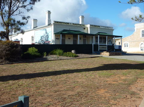 George The Giant Squid Display, Wallaroo - Accommodation Mount Tamborine 2