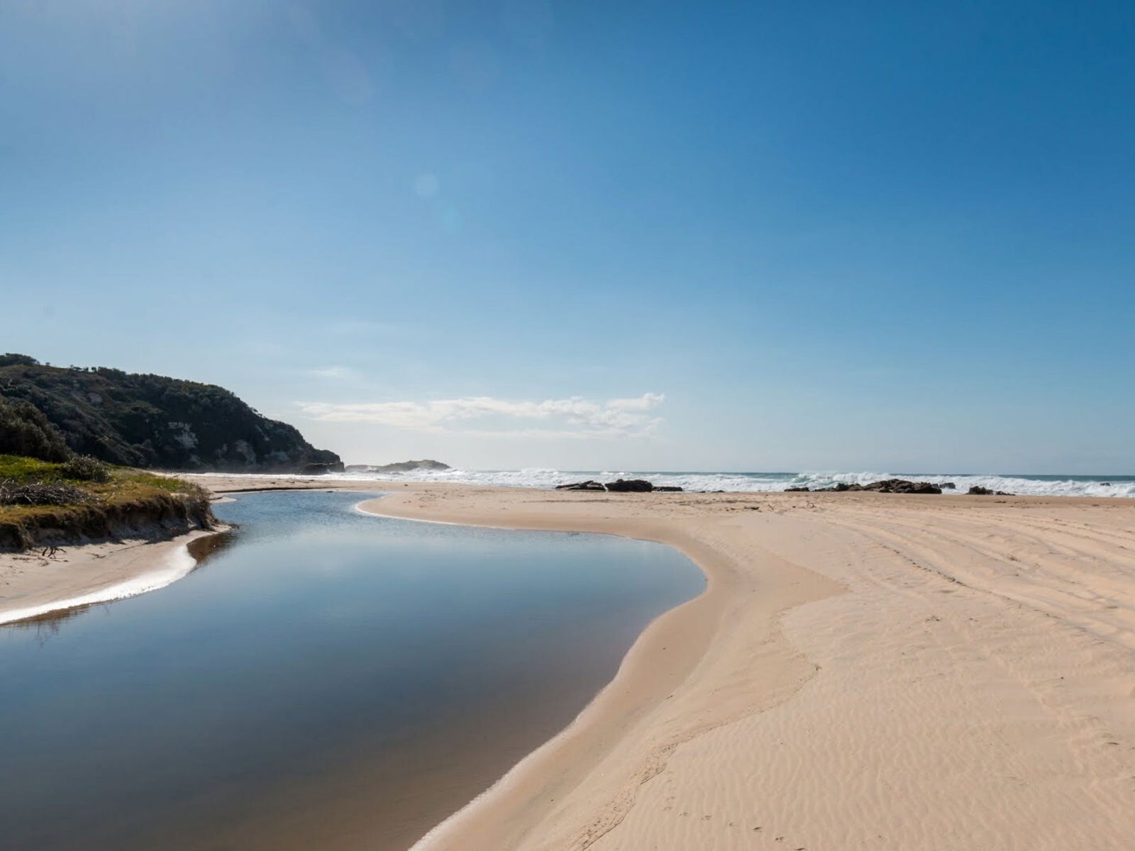 Crowdy Bay National Park NSW Accommodation Mount Tamborine