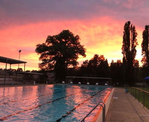 Molong Swimming Pool - Accommodation Mount Tamborine 1