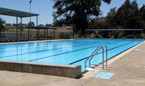 Molong Swimming Pool - Accommodation Mount Tamborine 2