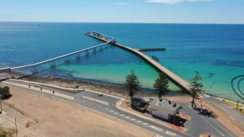 Wallaroo Jetty - Accommodation Mount Tamborine 0