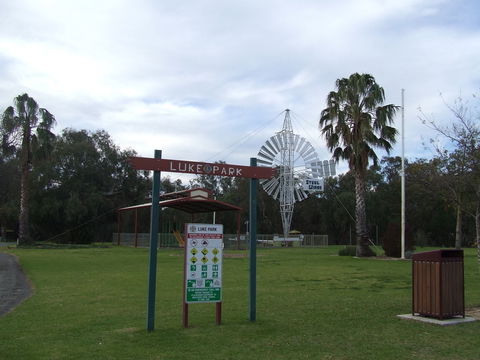Luke Park And Jerilderie Lake - Accommodation Mount Tamborine 0