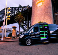 Private Group Sydney to Hunter Valley Limo Wine Tasting - Accommodation Mount Tamborine