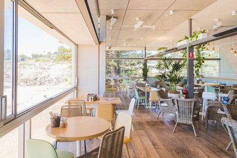 Lunch Experience At Beach House In Avalon - Accommodation Mount Tamborine 4