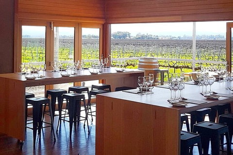 Wine Tasting In Yenda (up To 6 Wines) - Accommodation Mount Tamborine 1
