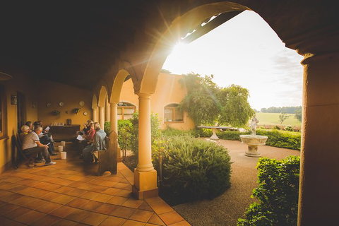 Hunter Valley Small Group Luxury Wine Tasting Tour From Sydney - Accommodation Mount Tamborine 5