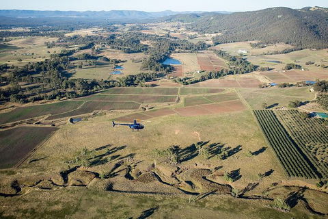 Private Helicopter Flight To Hunter Valley With A La Carte Lunch - For 2 - Accommodation Mount Tamborine 2