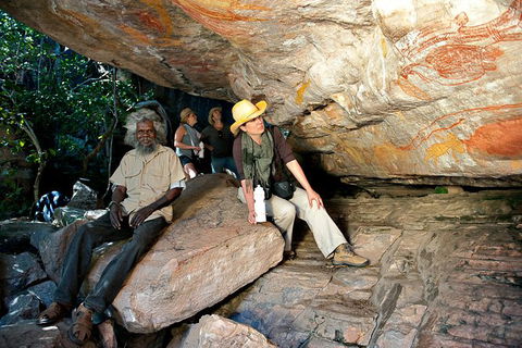 Arnhem Land Injalak Hill Full-Day Tour From Jabiru - Accommodation Mount Tamborine 3