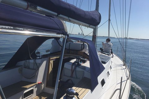 Gold Coast Sailing Cruise With Sparkling Wine & Nibbles Platter - Accommodation Mount Tamborine 4