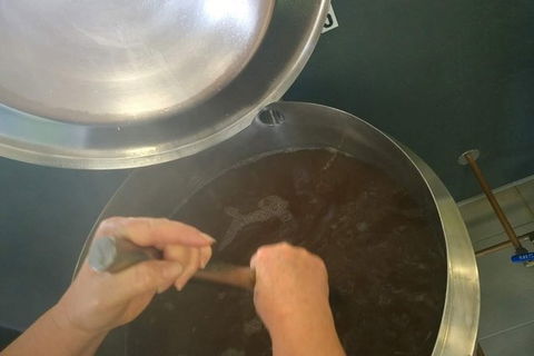 Hands On Brewing Experience - Accommodation Mount Tamborine 1