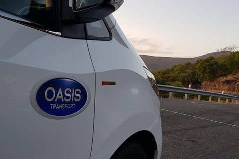 Luxury Van, Private Transfer, Palm Cove - Cairns - Accommodation Mount Tamborine 2