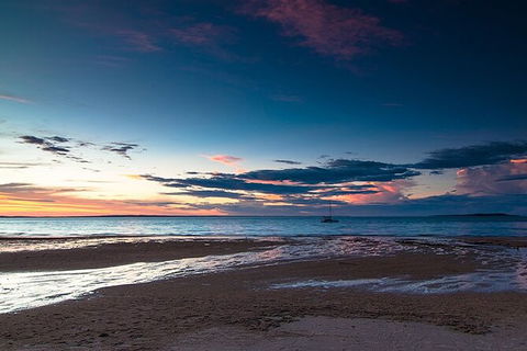Bareboat Hire - Cattitude 7 Nights - Accommodation Mount Tamborine 1
