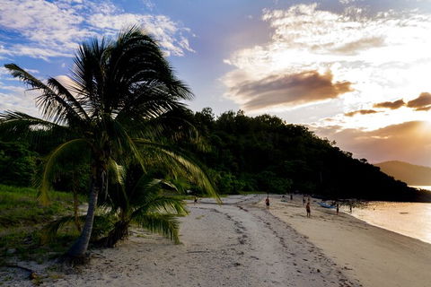 Small-Group Queensland Full-Day Sail Retreat Experience - Accommodation Mount Tamborine 0