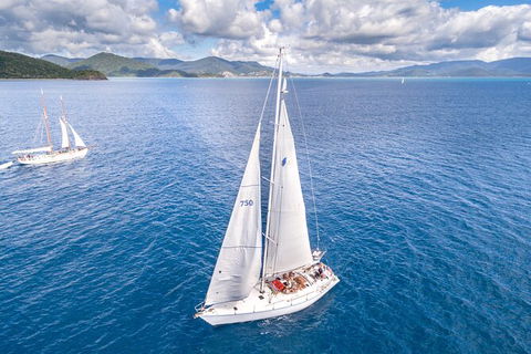 Small-Group Queensland Full-Day Sail Retreat Experience - Accommodation Mount Tamborine 6