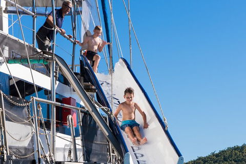Day Sail The Whitsunday Islands On Atlantic Clipper From Airlie Beach - Accommodation Mount Tamborine 7