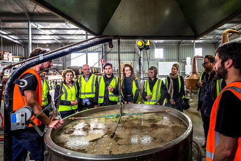 Tasmanian Whisky Distillery Tour - Accommodation Mount Tamborine 3