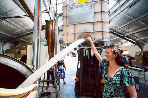 Tasmanian Whisky Distillery Tour - Accommodation Mount Tamborine 5
