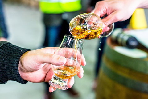 Tasmanian Whisky Distillery Tour - Accommodation Mount Tamborine 0