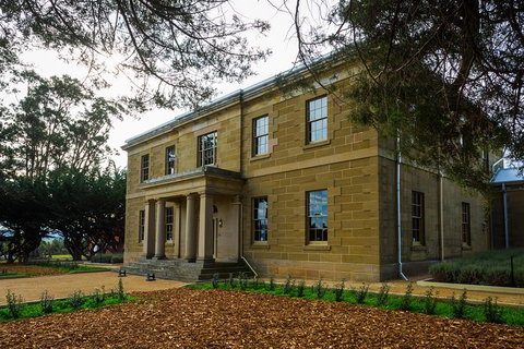 Distillery Tour And Guided Tasting - Accommodation Mount Tamborine 3