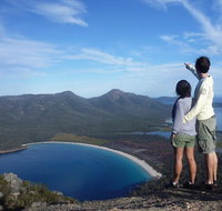 Wineglass Bay Beach Hike - Accommodation Mount Tamborine