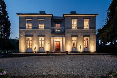 Terroir Wine Tours Tasmania: Guided Sunday Wine Cheese & Gin Tours Hobart - Accommodation Mount Tamborine 2