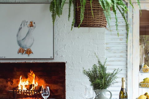 Mornington Peninsula 2-6 Guests Lunch And Inc Wine Tasting At Quealy Winemakers - Accommodation Mount Tamborine 2