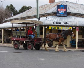 Palmers Island NSW Accommodation Mount Tamborine