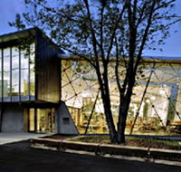 East Melbourne Library - Accommodation Mount Tamborine