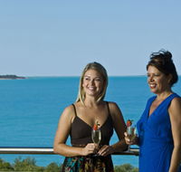 Roebuck Bay - Accommodation Mount Tamborine