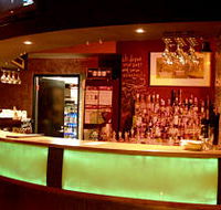 The Trader Bar - Accommodation Mount Tamborine