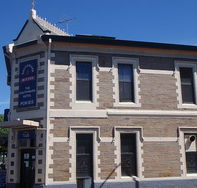 Southwark Hotel - Accommodation Mount Tamborine
