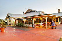Potters Hotel And Brewery - Accommodation Mount Tamborine 0