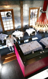 Akis Indian - Accommodation Mount Tamborine 1