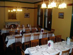 O'Sullivans Sibeen Irish Bar, Restaurant & Functions - Accommodation Mount Tamborine 1