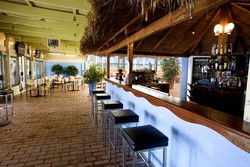 Kirra Beach Hotel - Accommodation Mount Tamborine 2