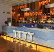 Pontoon Bar - Accommodation Mount Tamborine