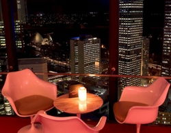 Summit - Orbit Lounge Bar - Accommodation Mount Tamborine 2