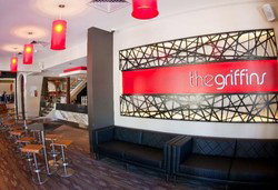 Griffins Head Hotel - Accommodation Mount Tamborine 2