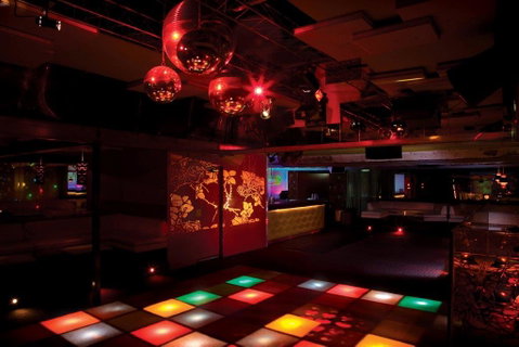 Elsewhere Bar - Accommodation Mount Tamborine 3