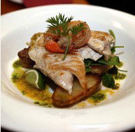 Airport Tavern & Bistro - Accommodation Mount Tamborine 1