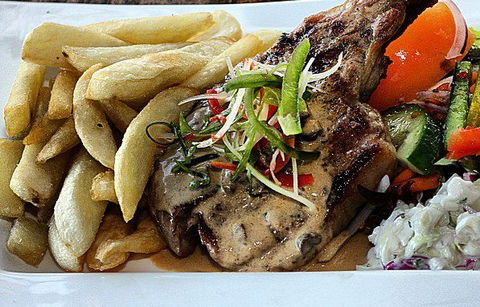 Outback Jacks Bar & Grill - Accommodation Mount Tamborine 2