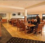 The Village Hotel - Accommodation Mount Tamborine