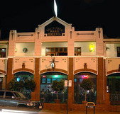 Victoria Park Hotel - Accommodation Mount Tamborine