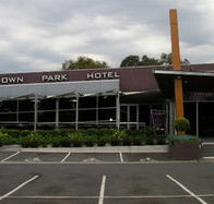 Sandown Park Hotel - Accommodation Mount Tamborine