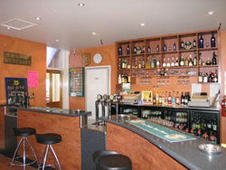 Sportsmans Hall Hotel - Accommodation Mount Tamborine 2