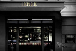 The Republic Hotel - Accommodation Mount Tamborine 2
