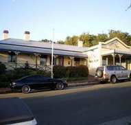 Earl of Spencer Historic Inn - Accommodation Mount Tamborine