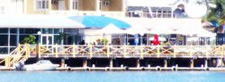 The Outrigger Bar - The Parade Hotel - Accommodation Mount Tamborine 0