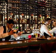 Black Bar - Accommodation Mount Tamborine